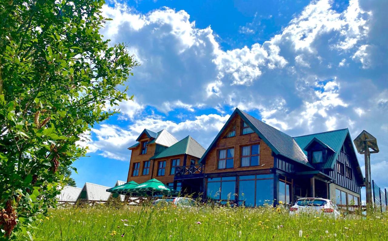 Apartmani I Restoran Sljeme Žabljak Esterno foto