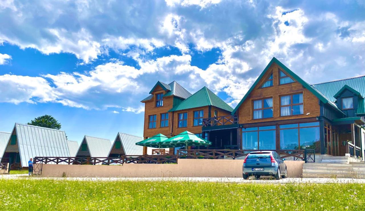Apartmani I Restoran Sljeme Žabljak Esterno foto