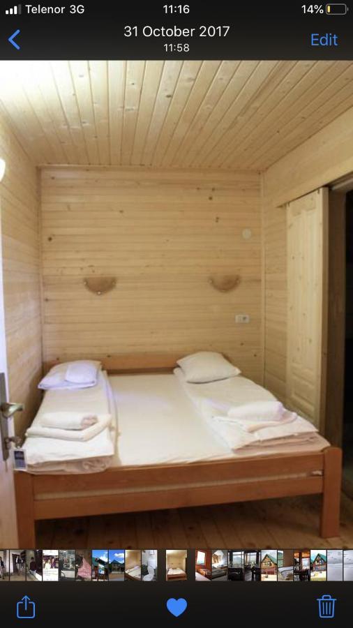 Apartmani I Restoran Sljeme Žabljak Esterno foto