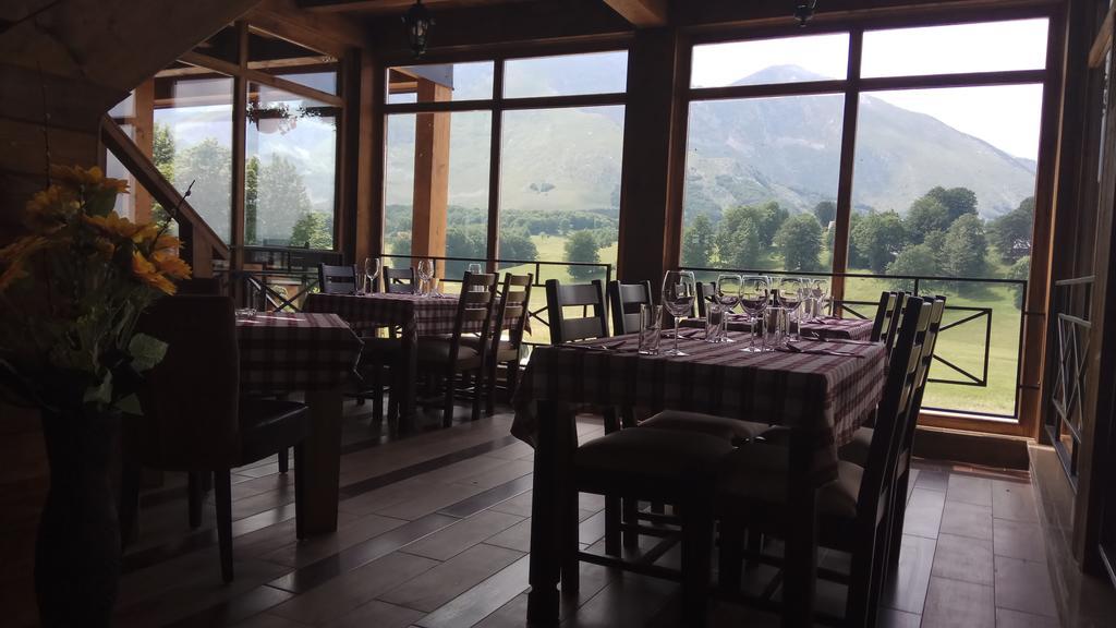 Apartmani I Restoran Sljeme Žabljak Esterno foto