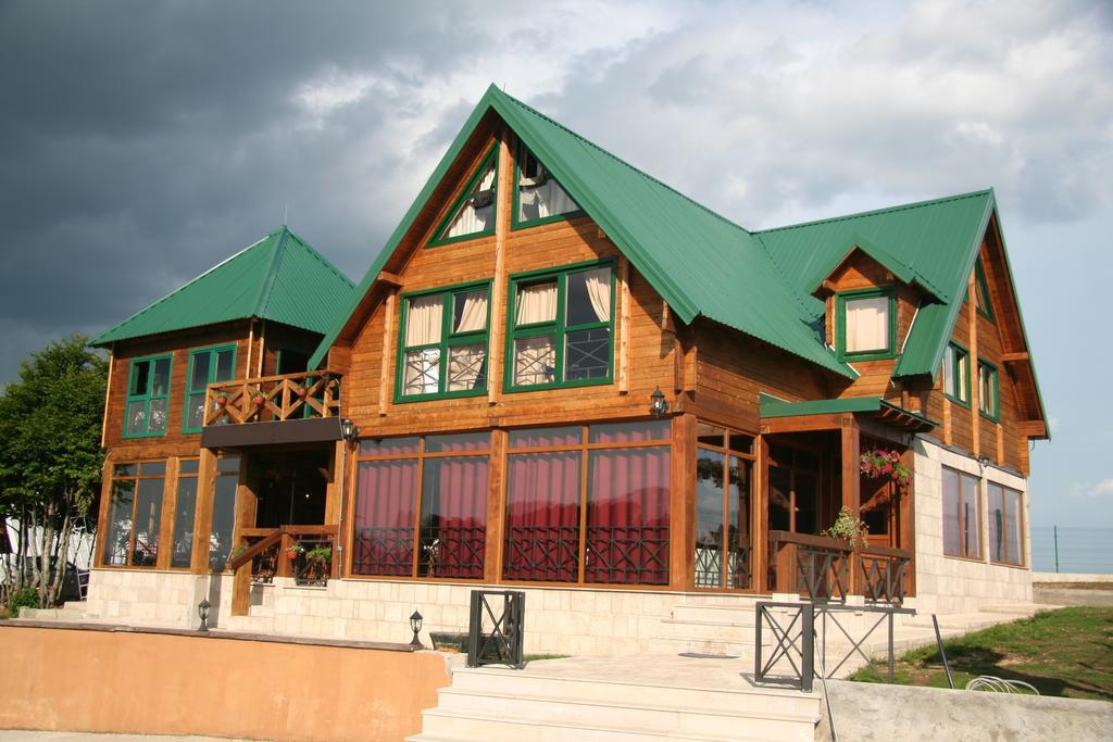 Apartmani I Restoran Sljeme Žabljak Esterno foto